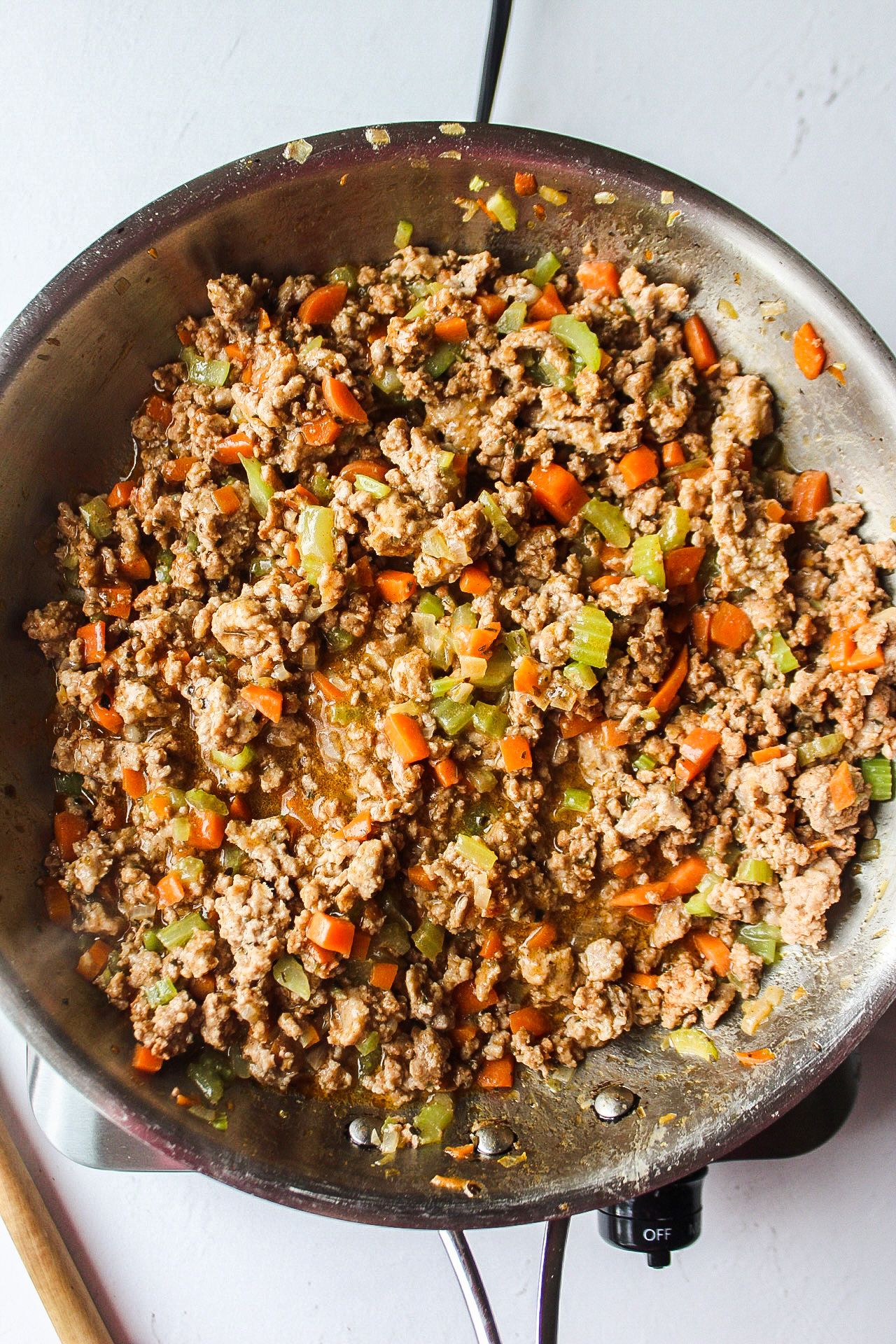 a pan of ground turkey sauteed with vegetables