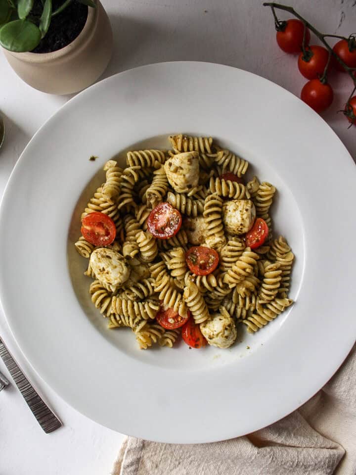 Rigatoni Fiorentina Recipe (Creamy Chicken Florentine Pasta) Nomaste