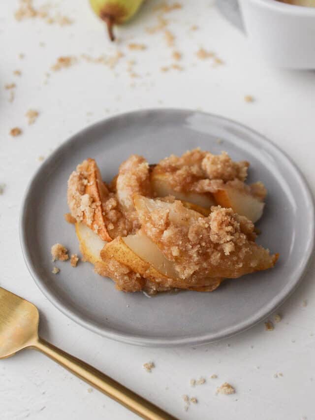 pear crumble on a plate