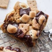 brown butter s'mores blondie on a cooling rack.