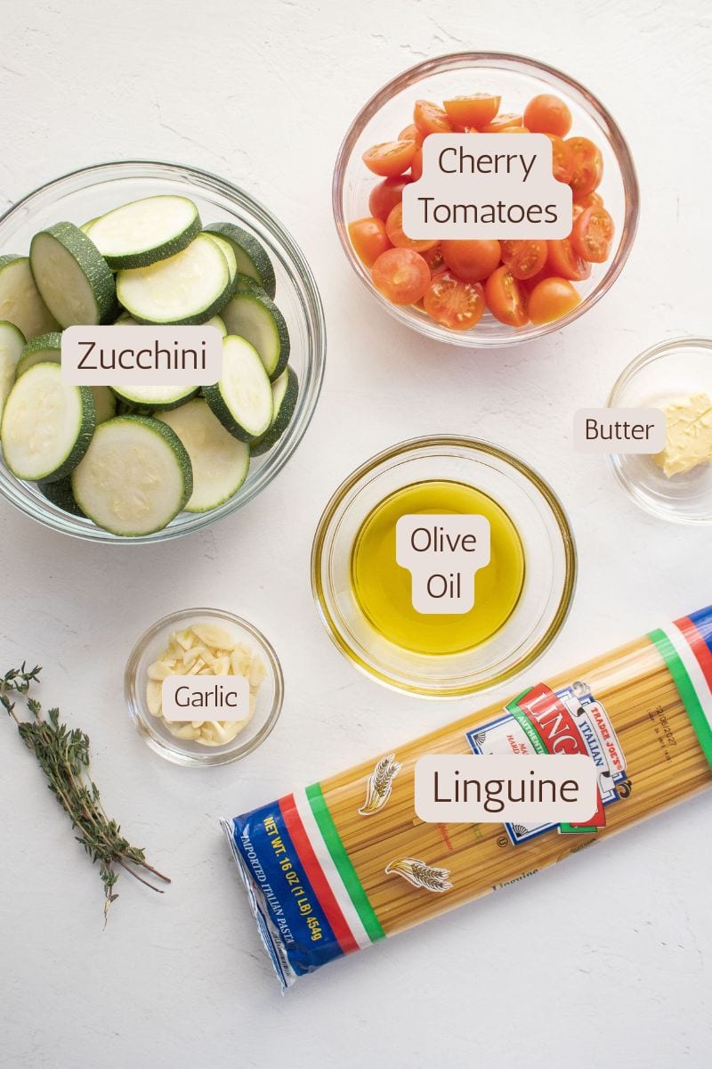 Ingredients to make linguine aglio e olio.